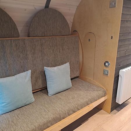Celtic Minor Pods Villa Ystalyfera Eksteriør billede