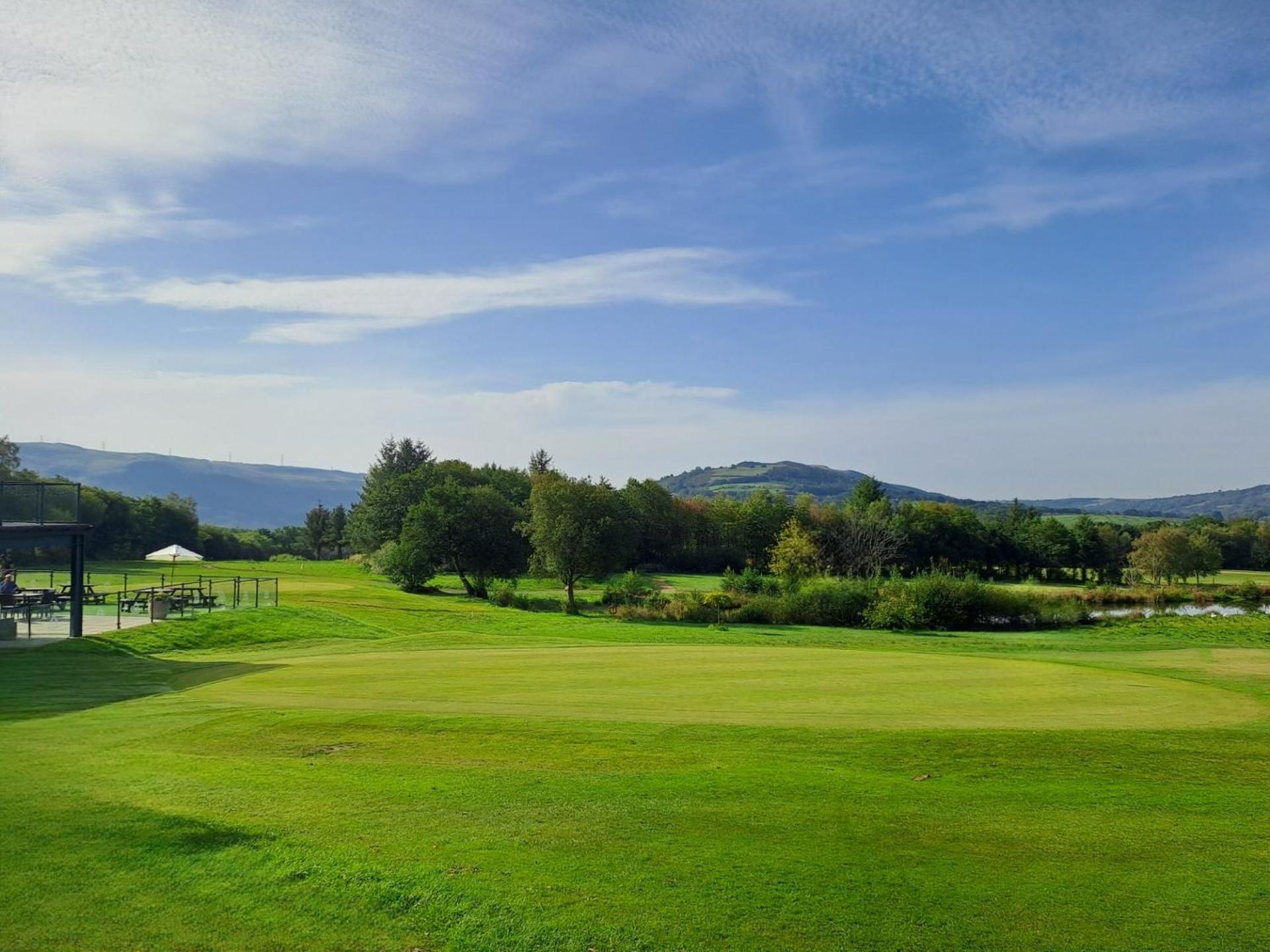 Celtic Minor Pods Villa Ystalyfera Eksteriør billede